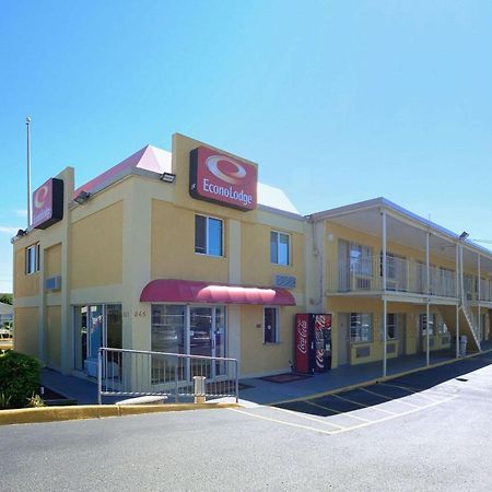 נורפולק Econo Lodge At Military Circle מראה חיצוני תמונה
